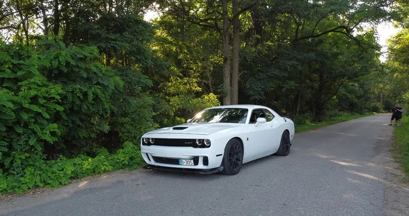 Dodge Challenger cena 115000 przebieg: 83055, rok produkcji 2015 z Łomża małe 352